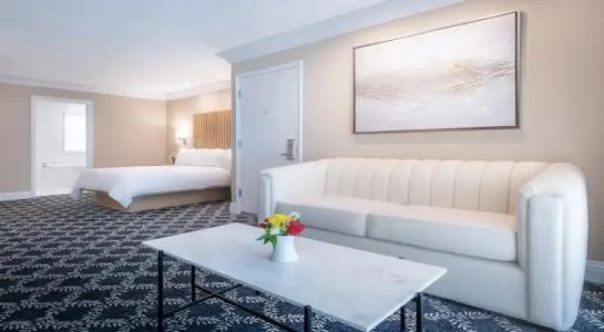 Beverly Hills Plaza & Spa - 35