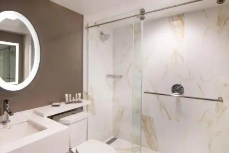 Beverly Hills Marriott - 9