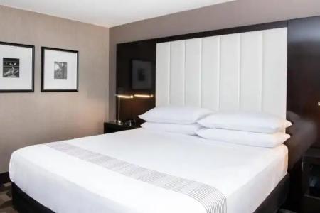 Beverly Hills Marriott - 42