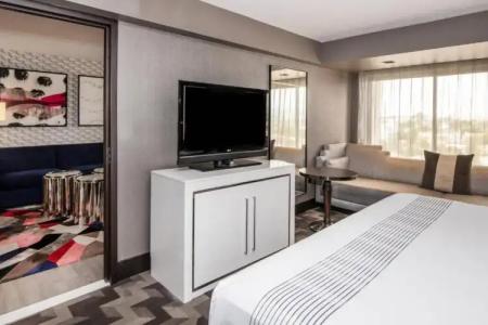 Beverly Hills Marriott - 53