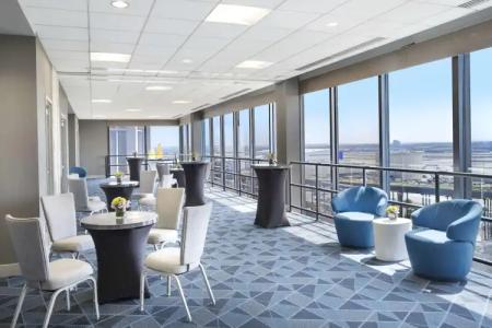 Hyatt Regency Los Angeles International Airport - 14