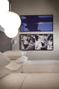 Hyatt Regency Los Angeles International Airport - 40