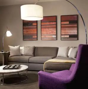 Hyatt Regency Los Angeles International Airport - 16