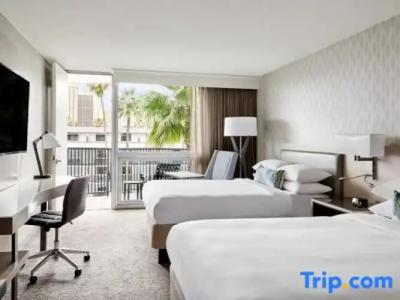 Los Angeles Airport Marriott - 67