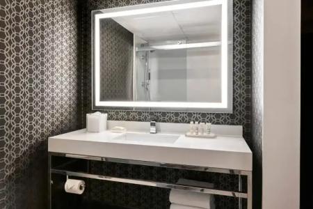 Los Angeles Airport Marriott - 7