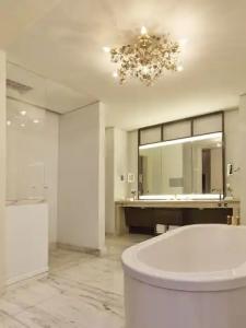 Bel-Air - Dorchester Collection - 228