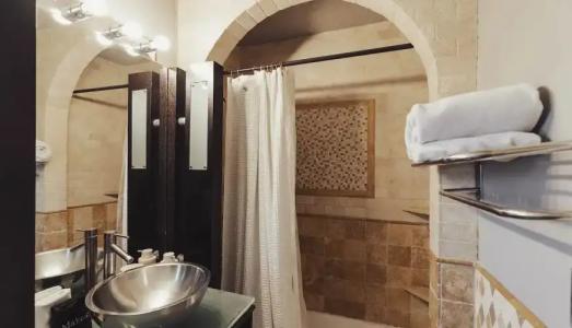 The Dixie Hollywood - 78