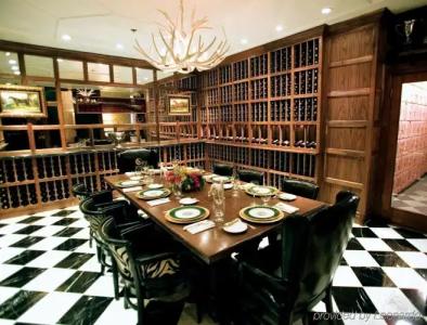 Los Angeles Athletic Club - 8