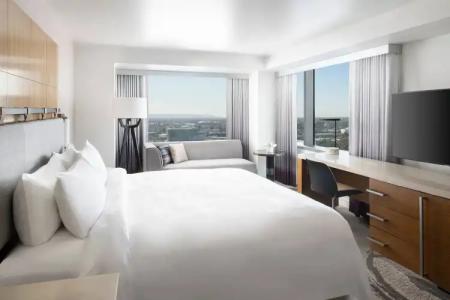 JW Marriott Los Angeles L.A. LIVE - 4