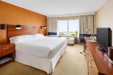 Four Points by Sheraton Los Angeles International Airport - 45
