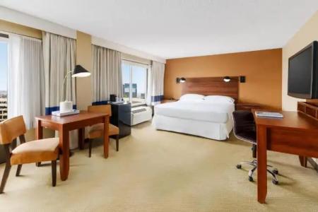Four Points by Sheraton Los Angeles International Airport - 46