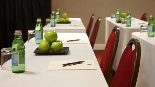 Four Points by Sheraton Los Angeles International Airport - 11