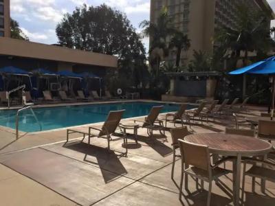 Four Points by Sheraton Los Angeles International Airport - 16