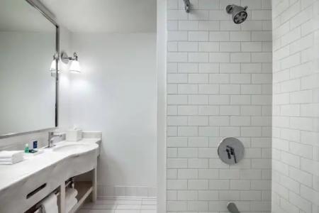 Four Points by Sheraton Los Angeles International Airport - 41