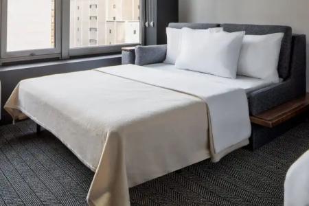 Courtyard by Marriott Chicago Downtown/River North - 48