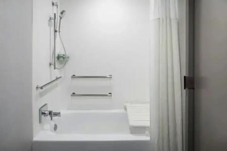 Courtyard by Marriott Chicago Downtown/River North - 36