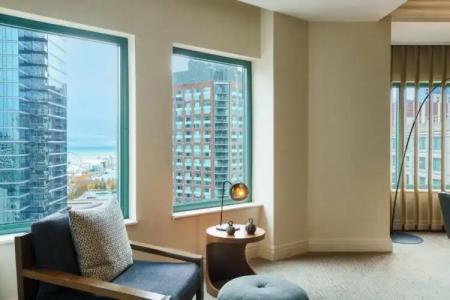 Sheraton Grand Chicago Riverwalk - 6