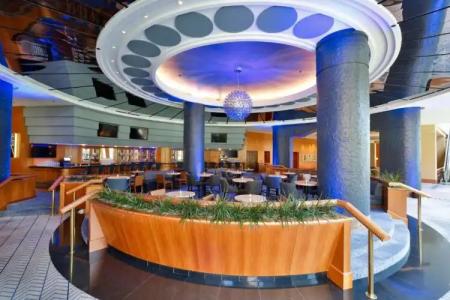 Sheraton Grand Chicago Riverwalk - 14