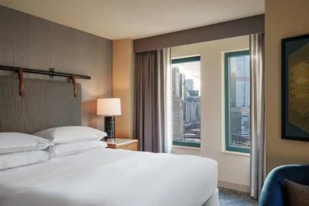 Sheraton Grand Chicago Riverwalk - 71