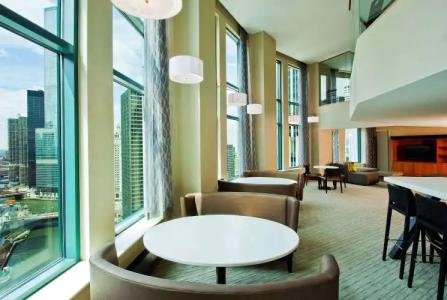 Sheraton Grand Chicago Riverwalk - 26