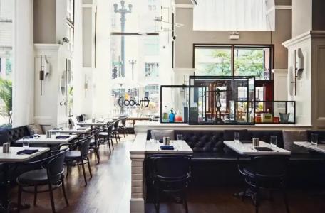 Staypineapple, An Iconic, The Loop - 29