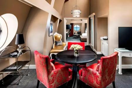 The Blackstone, Autograph Collection - 20