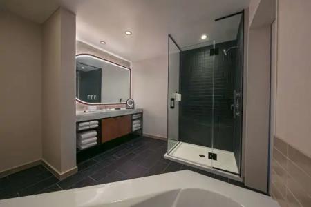 theWit Chicago, a Hilton - 15