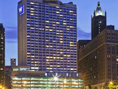 W Chicago - Lakeshore
