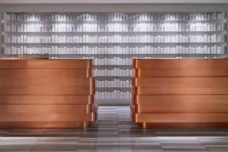 W Chicago - Lakeshore - 31