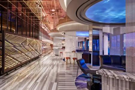 W Chicago - Lakeshore - 42