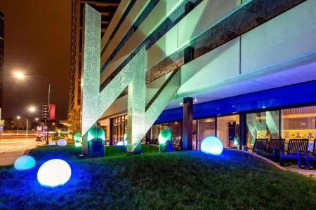 W Chicago - Lakeshore - 28