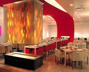 W Chicago - Lakeshore - 21