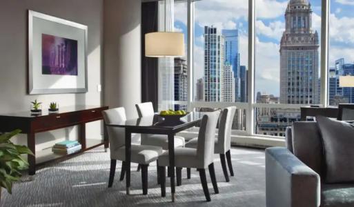 Trump International & Tower Chicago - 90