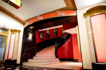 The Palmer House Hilton - 44