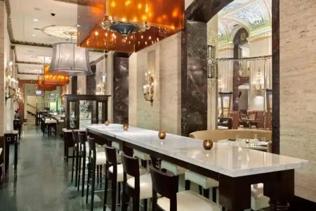 The Palmer House Hilton - 39