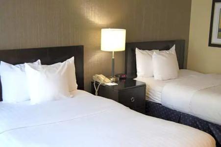 Best Western Grant Park - 37