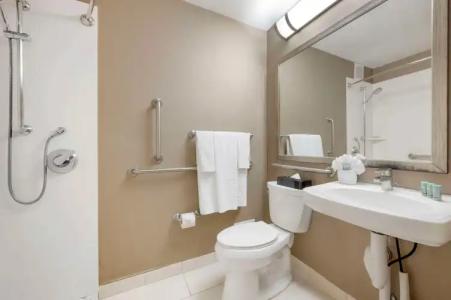 Best Western Grant Park - 8