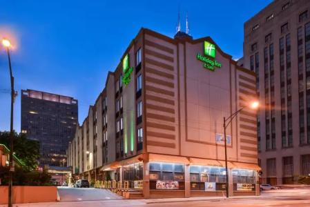 Holiday Inn & Suites Chicago - Downtown, an IHG