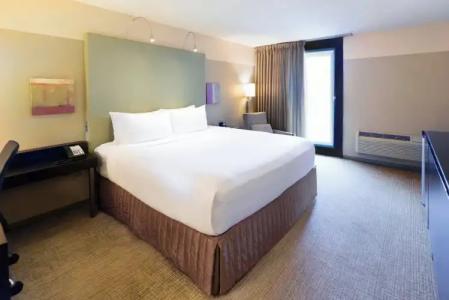 Crowne Plaza - Chicago West Loop, an IHG - 40