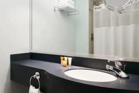 Club Quarters Wacker at Michigan, Chicago - 45