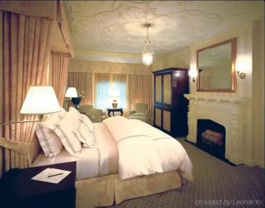 The Hay - Adams - 25