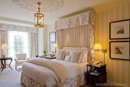 The Hay - Adams - 34