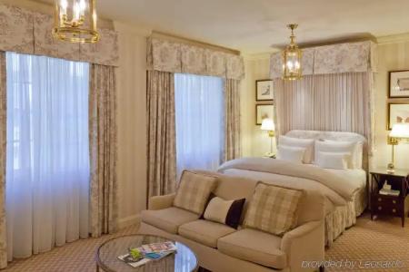 The Hay - Adams - 42