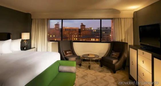 Melrose Georgetown - 34