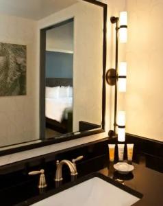 Melrose Georgetown - 9