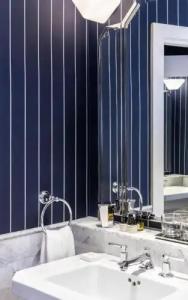 Riggs Washington DC - 8