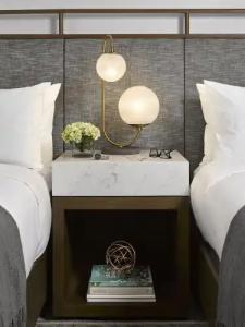 Vignette Collection Yours Truly DC by IHG - 71