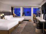 Standard Quadruple room with city view