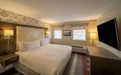 West End Washington DC, Tapestry Collection by Hilton - 48