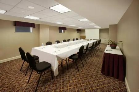 West End Washington DC, Tapestry Collection by Hilton - 14